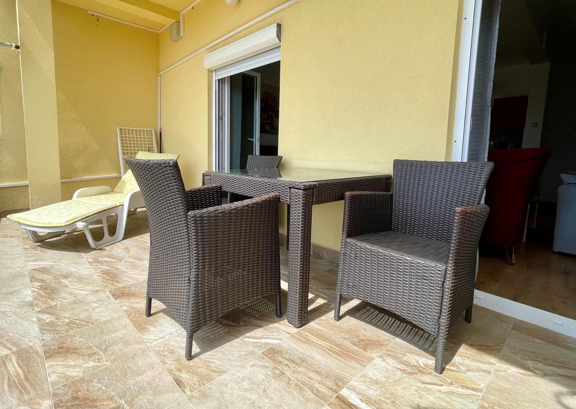 Apartments Bosiljka Rab Town Exterior photo